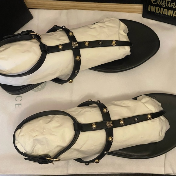 Versace lambskin sandals - Picture 4 of 16